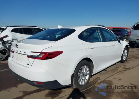 2025 Toyota Camry Le from USA, damaged, VIN 4T1DAACK7SU617033